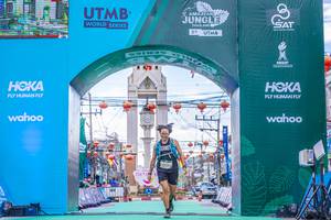 BIB: 10202, 50234
                            <button type="button" onclick="openModal(21783965)" class="btn btn-primary btn-sm float-right btn-popup" data-toggle="modal" data-target=".modal-high-quality">
                        <i class="fas fa-shopping-cart"></i> Add to Cart
                    </button>
                                            <button type="button" onclick="isThisMe(21783965, true)" class="btn btn-success btn-sm float-right btn-popup btn-isme hidden" data-toggle="tooltip" data-placement="bottom" title="นี่คือรูปของคุณใช่ไหม คลิกที่นี่เพื่อเอาเข้าอัลบั้ม">
                        <i class="fas fa-plus"></i> Add to album
                    </button>
                    <button type="button" onclick="isThisMe(21783965, false)" class="btn btn-warning btn-sm float-right btn-popup btn-isnotme hidden">
                        <i class="fas fa-ban"></i> Remove from album
                    </button>